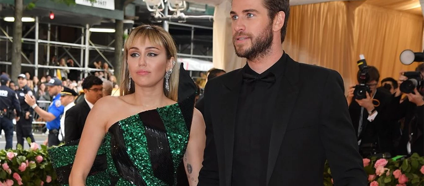 Όλες οι σοκαριστικές λεπτομέρειες: Γιατί χώρισε η Μάιλι Σάιρους - Γλειψίματα και λεσβιακά φιλιά